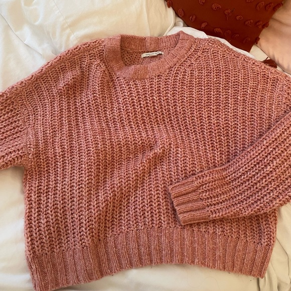 2 american eagle sweaters - Picture 2 of 6